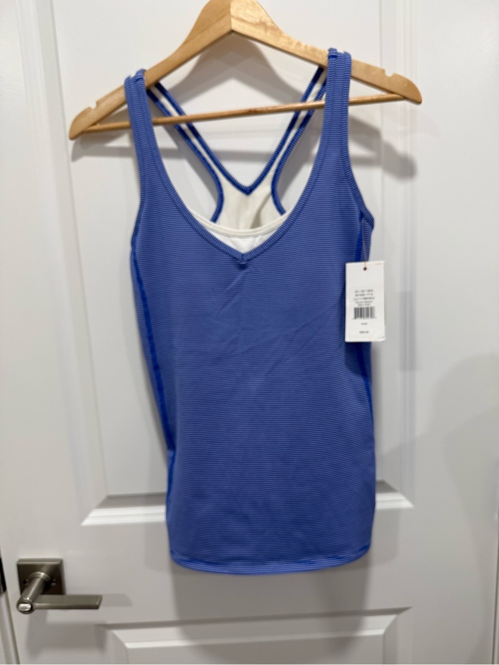 Lucy Activewear The "Relay Ready Bra Tank", Size Small Athleisure  Outdoors